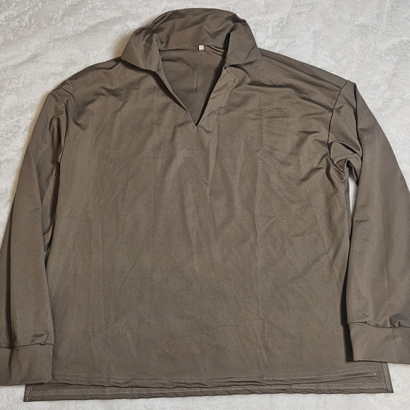 2-Piece Lounge Set: Coffee Brown V-Neck Top and Wide Leg Pants - Picture 4 of 9